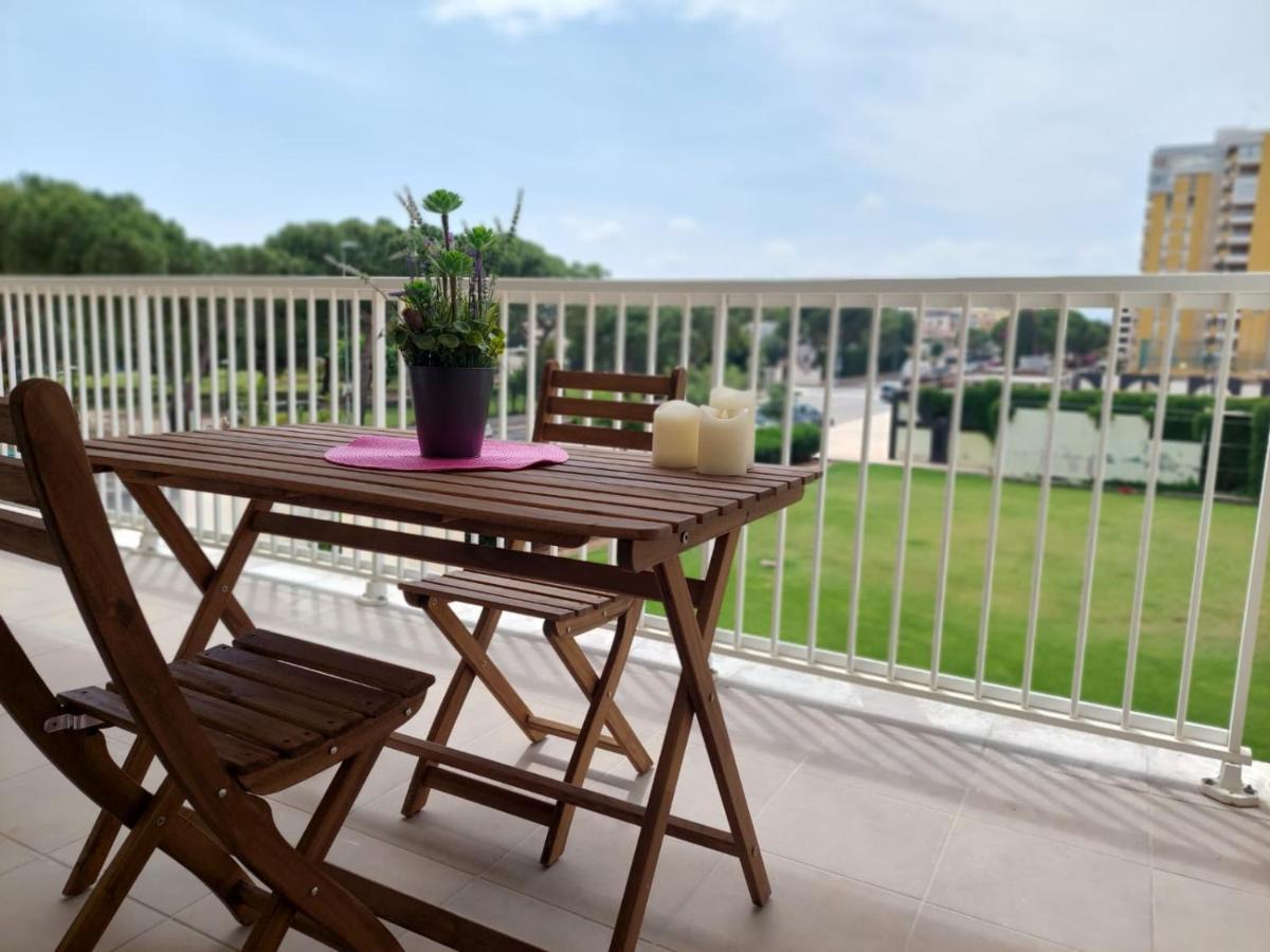 Apartamentos Con Terraza Frente Al Mar By Color Flats Canet d'En Berenguer Bagian luar foto
